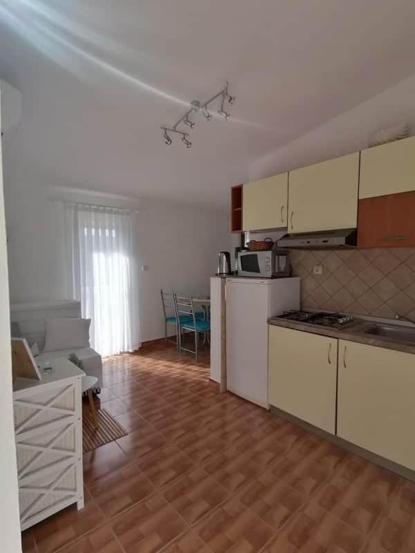 Apartment Krmpotic Vir Exterior foto